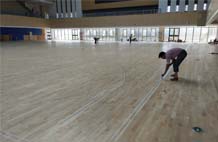 亞強體育施工案例:室內(nèi)木地板,